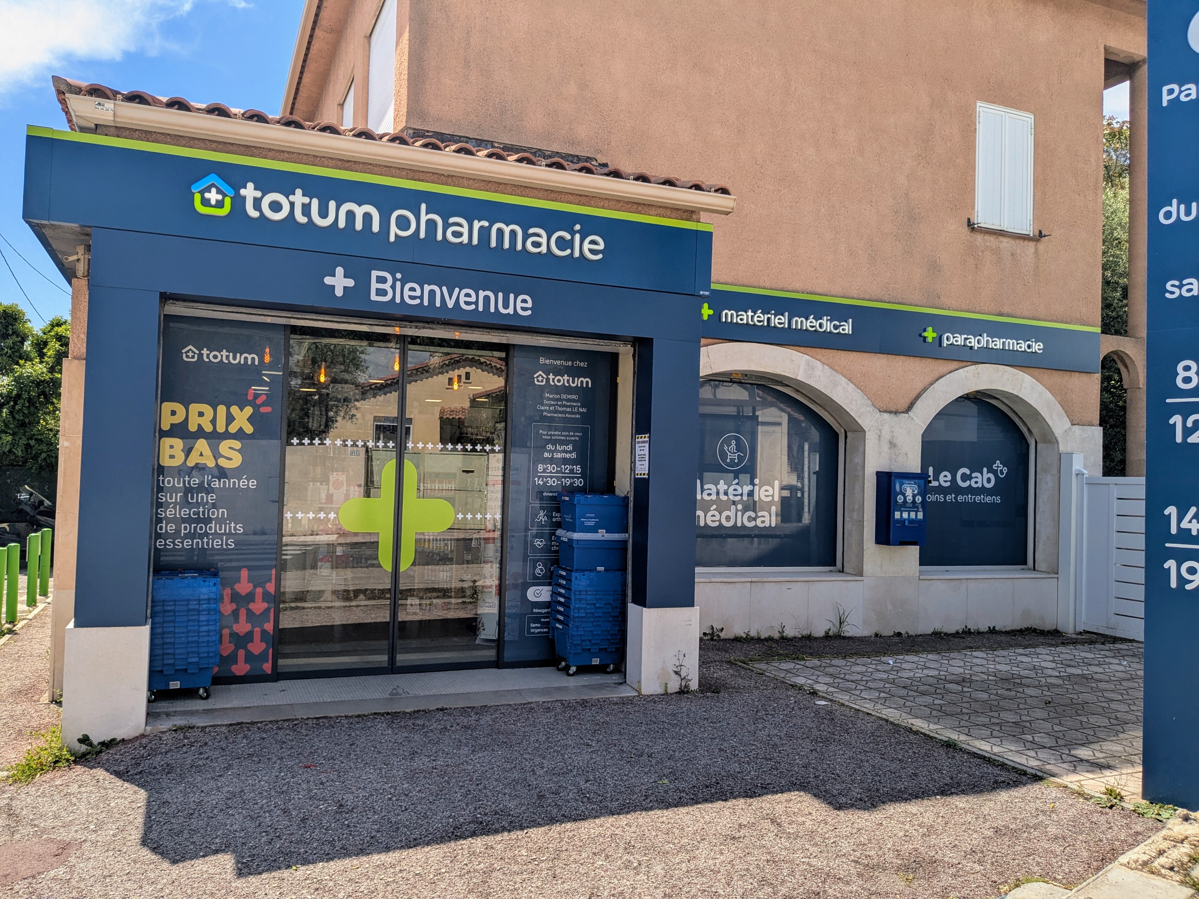 Photo de la Pharmacie de Valbertrand