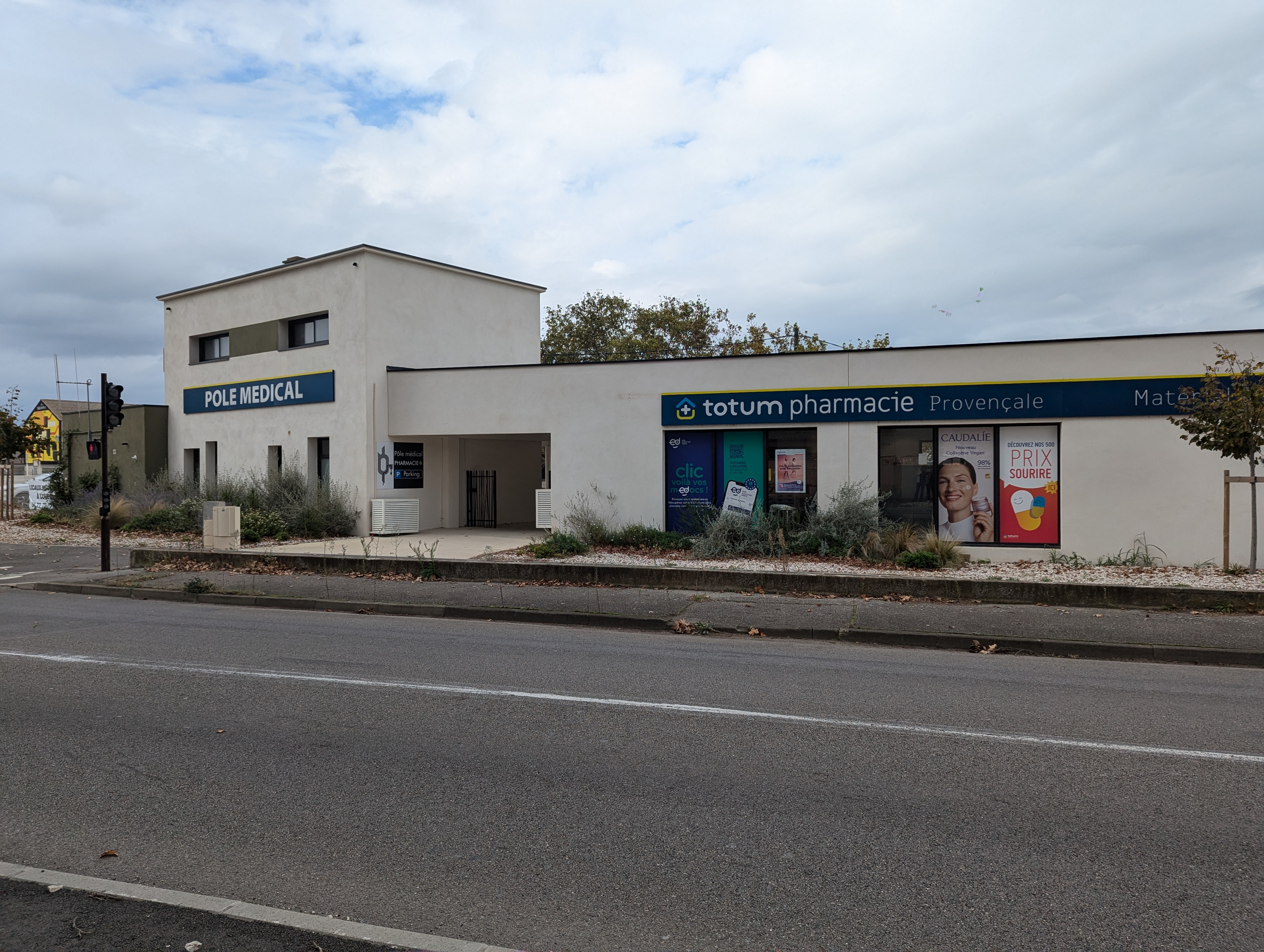 Photo de la Pharmacie Provençale