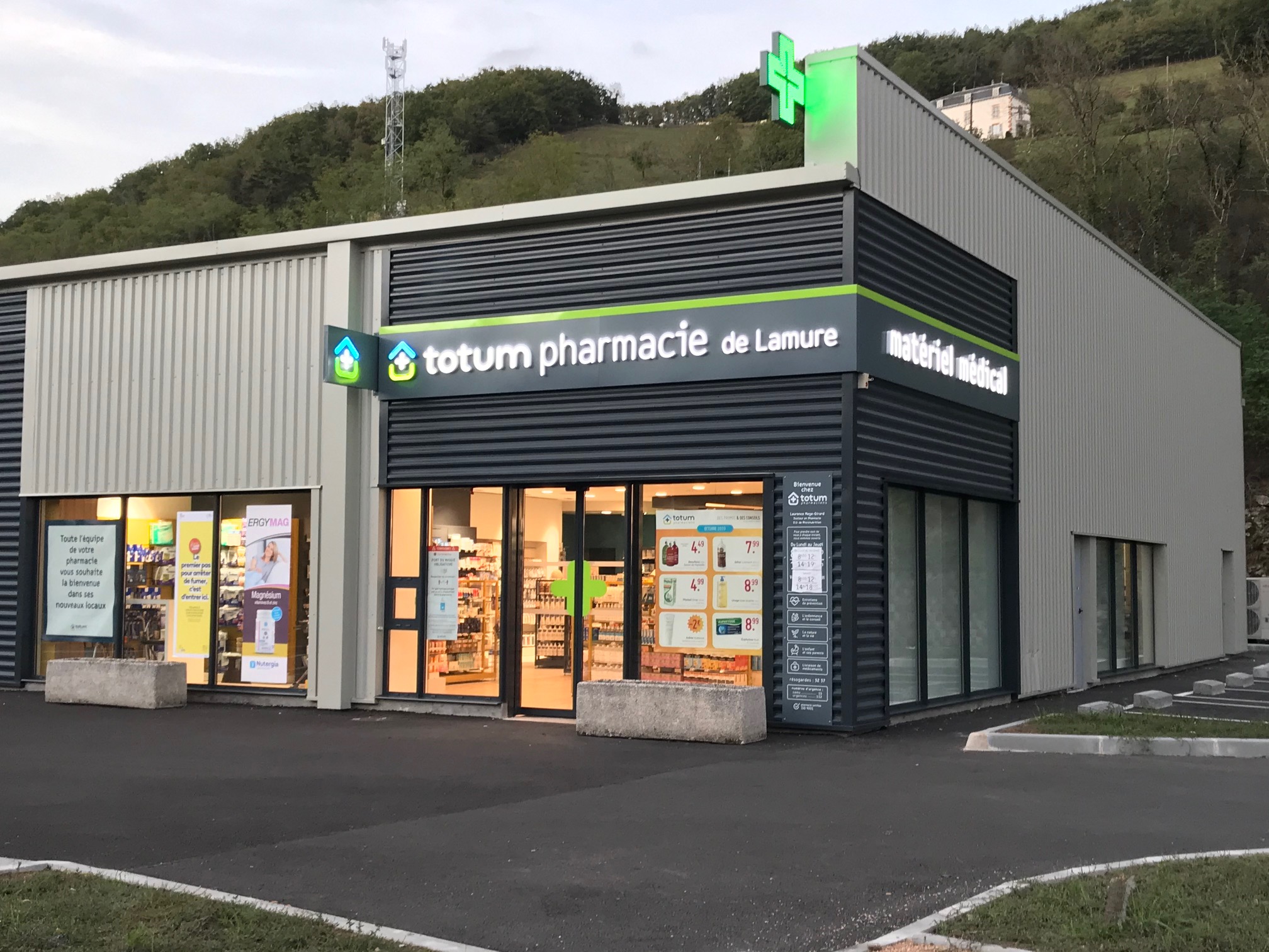 Photo de la Pharmacie de Lamure